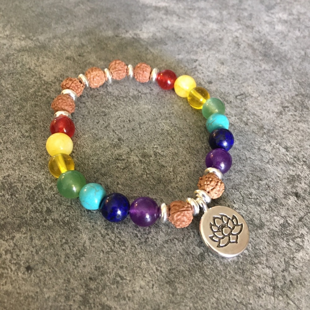 Chakra Healing Lotus Crystal Bracelet - Picture 4 of 8